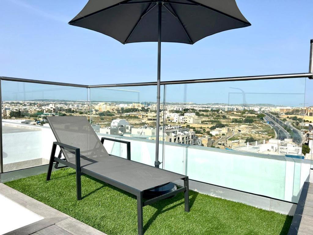 Park Heights By The Warren Collection Apartment Msida Bagian luar foto