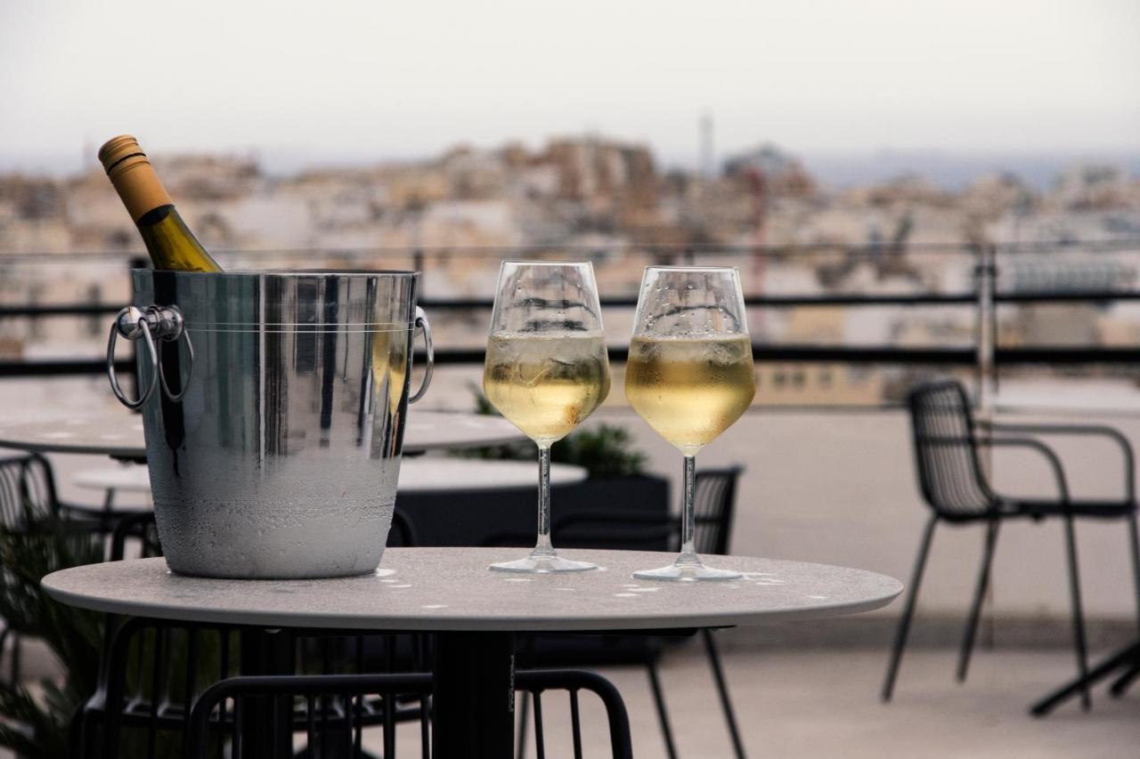 Park Heights By The Warren Collection Apartment Msida Bagian luar foto