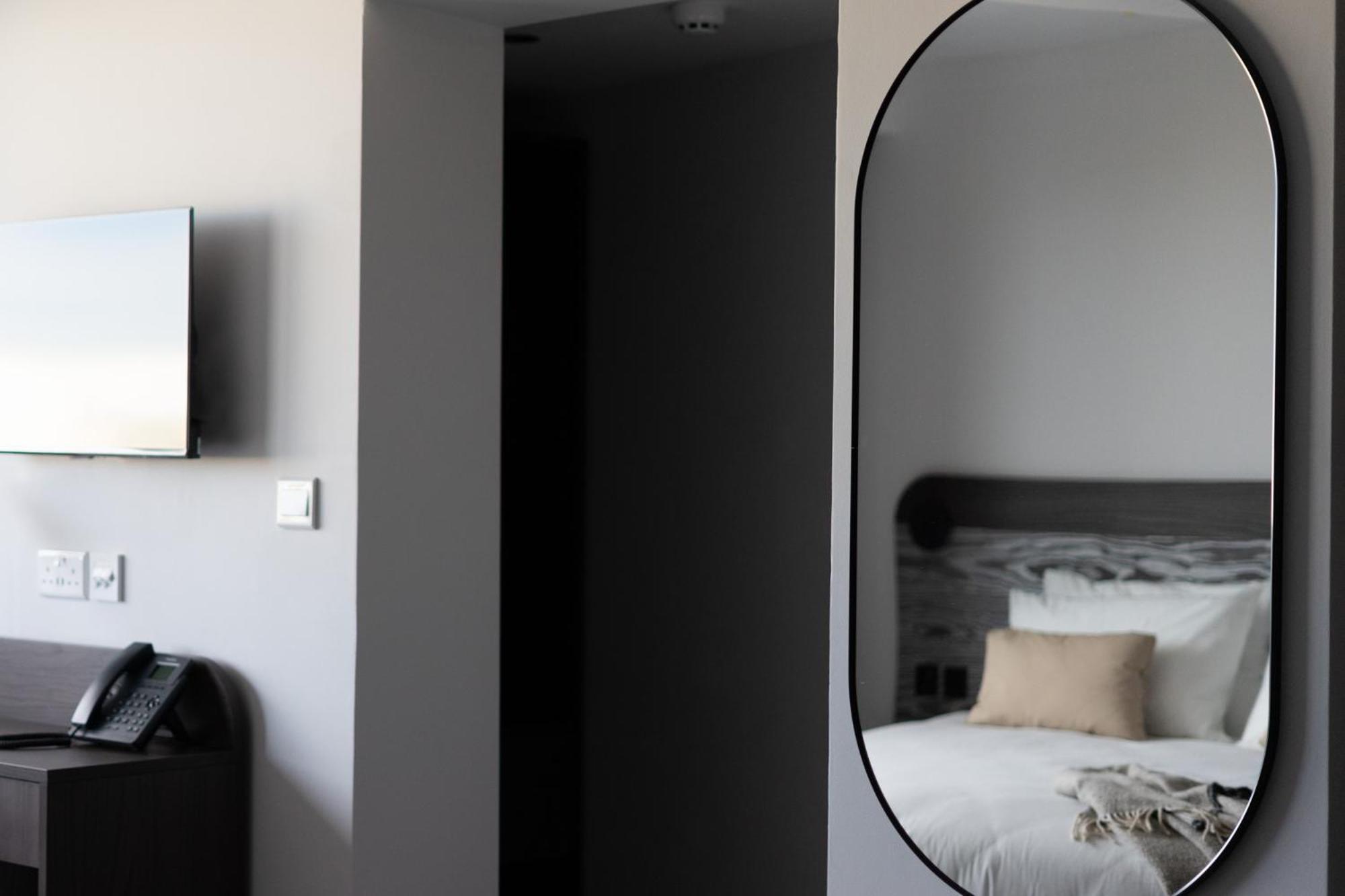 Park Heights By The Warren Collection Apartment Msida Bagian luar foto